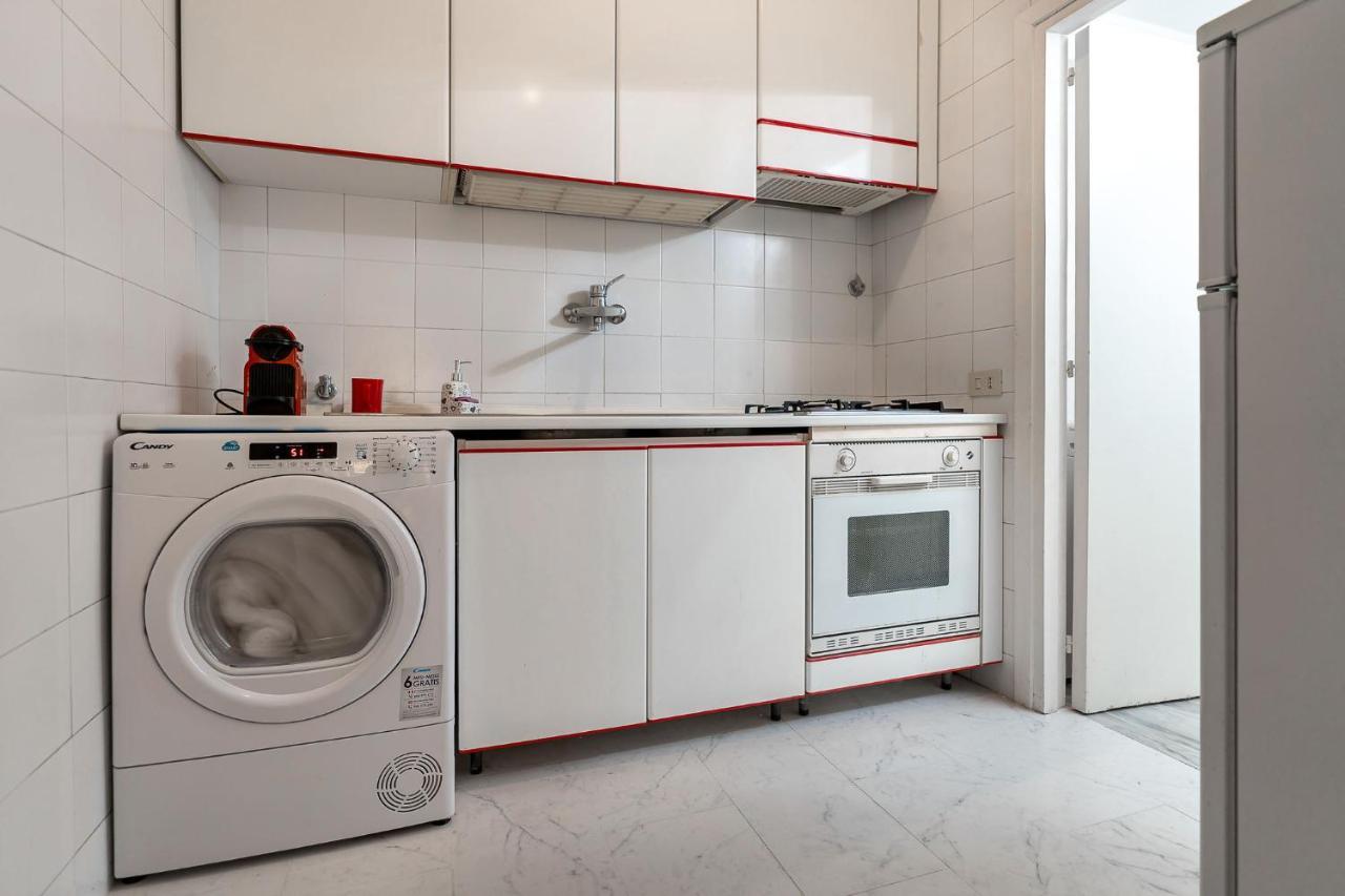 Prince'S Suite - Budget Rooms & Apt Piazza Del Popolo โรม ภายนอก รูปภาพ