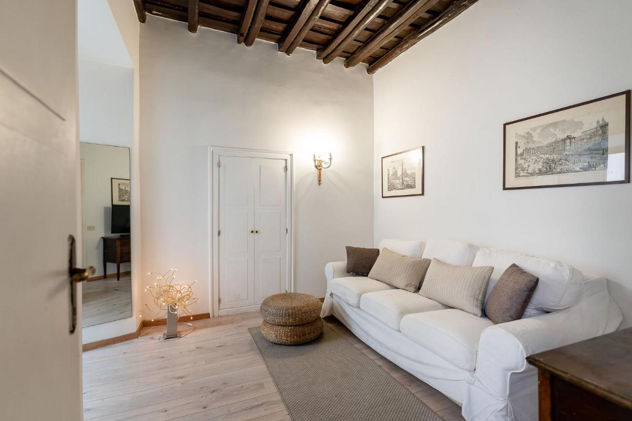 Prince'S Suite - Budget Rooms & Apt Piazza Del Popolo โรม ภายนอก รูปภาพ