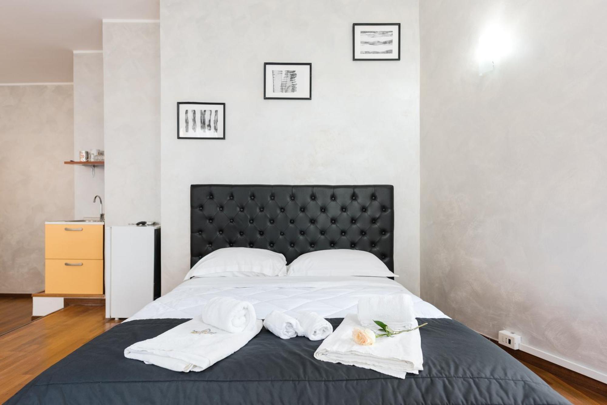 Prince'S Suite - Budget Rooms & Apt Piazza Del Popolo โรม ภายนอก รูปภาพ